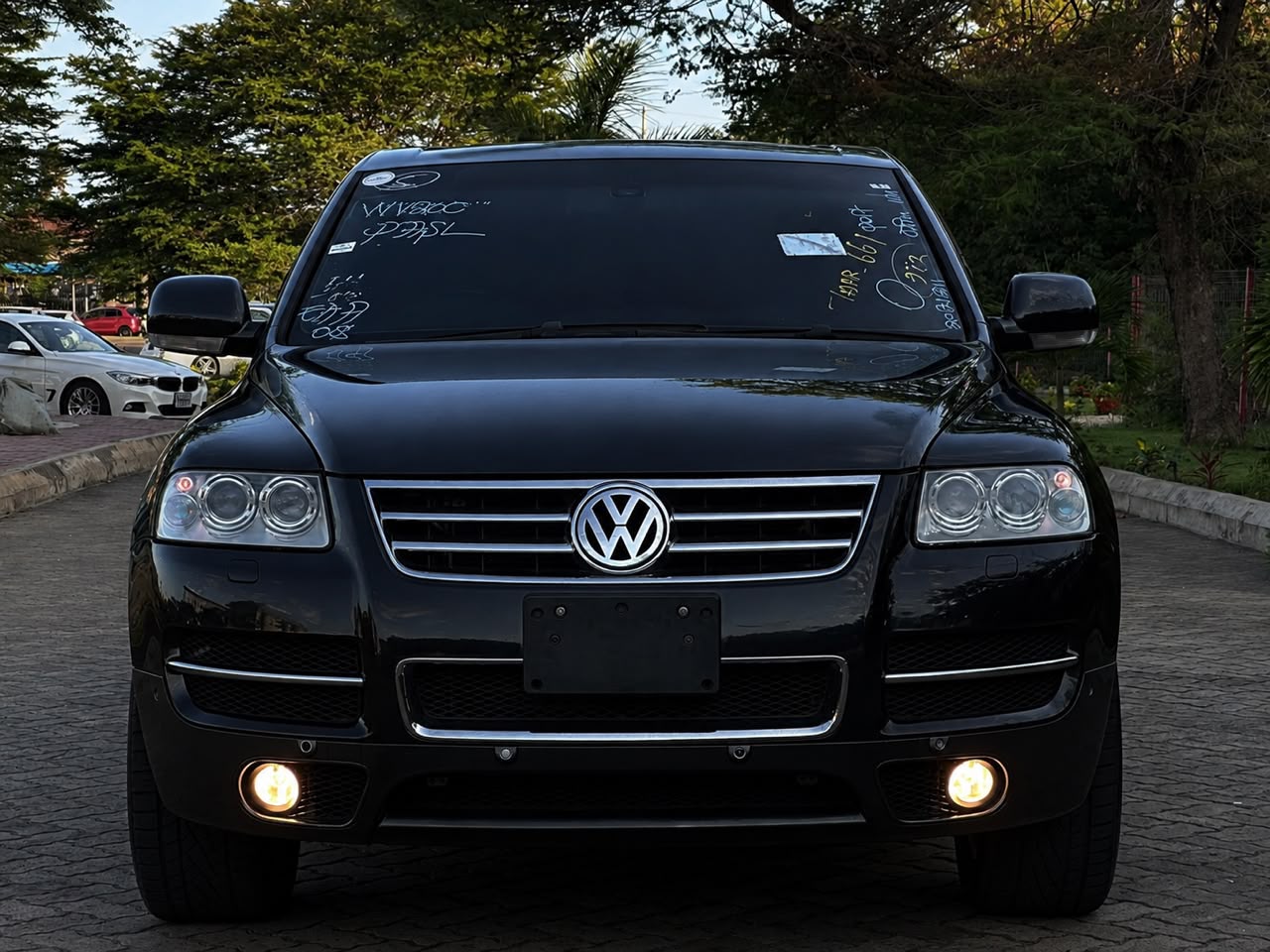 VOLKSWAGEN TOUARAGE